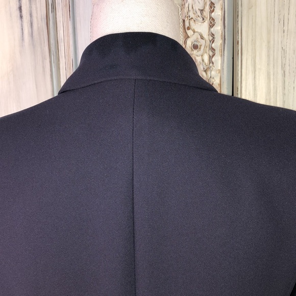 Vintage Petite Sophisticate Classic Blue Blazer Size 2 - Picture 6 of 9